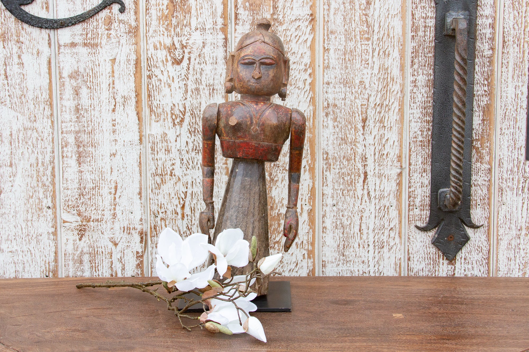 DE-COR | Ispirazione globale, Antica statua di legno di dea indiana