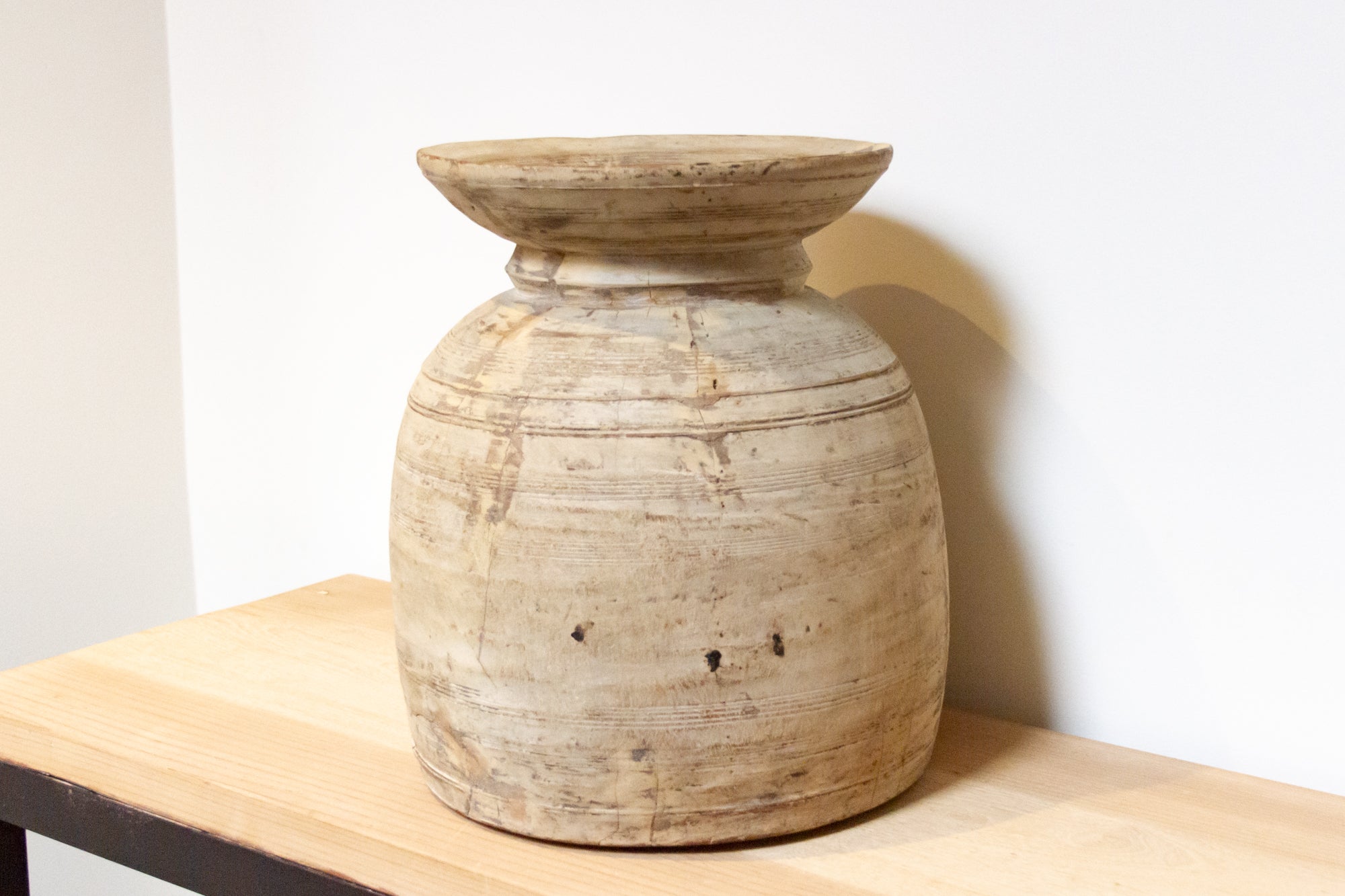 DE-COR | Ispirazione globale, Antico vaso alto in teak sbiancato