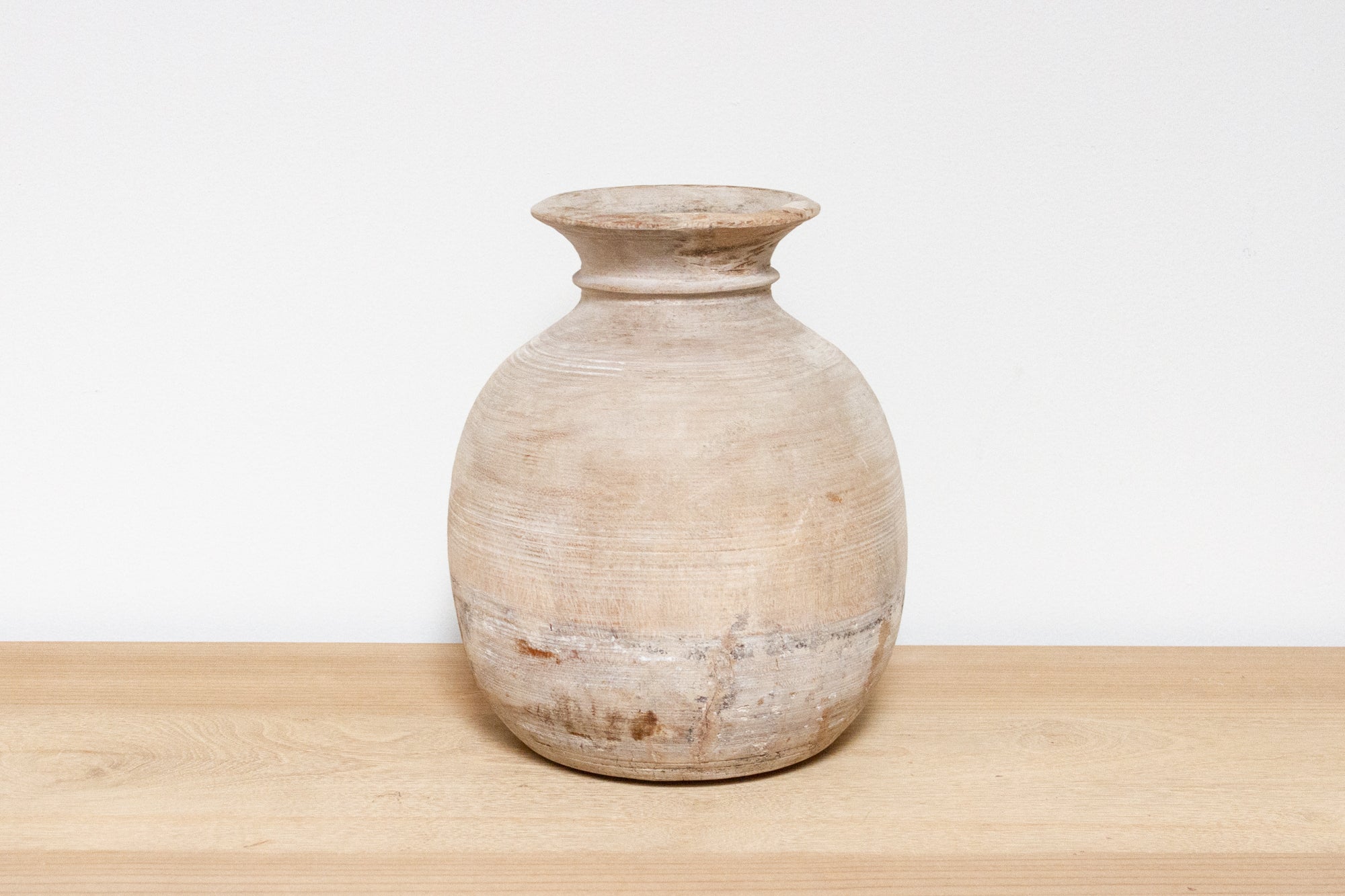 DE-COR | Ispirazione globale, Antico vaso per l'acqua - Arya