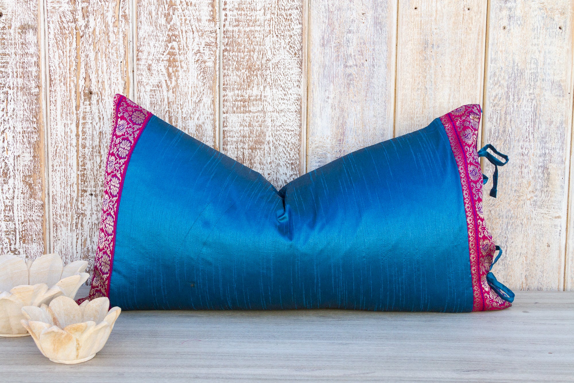 DE-COR | Ispirazione globale, Azura, grande cuscino di seta indiano festivo per la regina, copricuscino per il lume