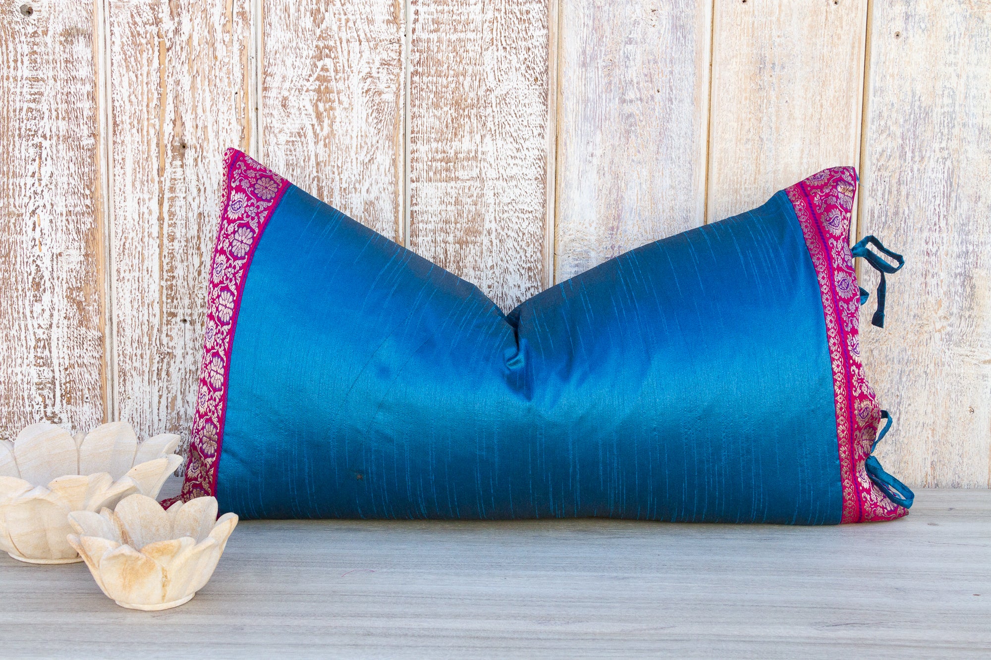 DE-COR | Ispirazione globale, Azura, grande cuscino di seta indiano festivo per la regina, copricuscino per il lume