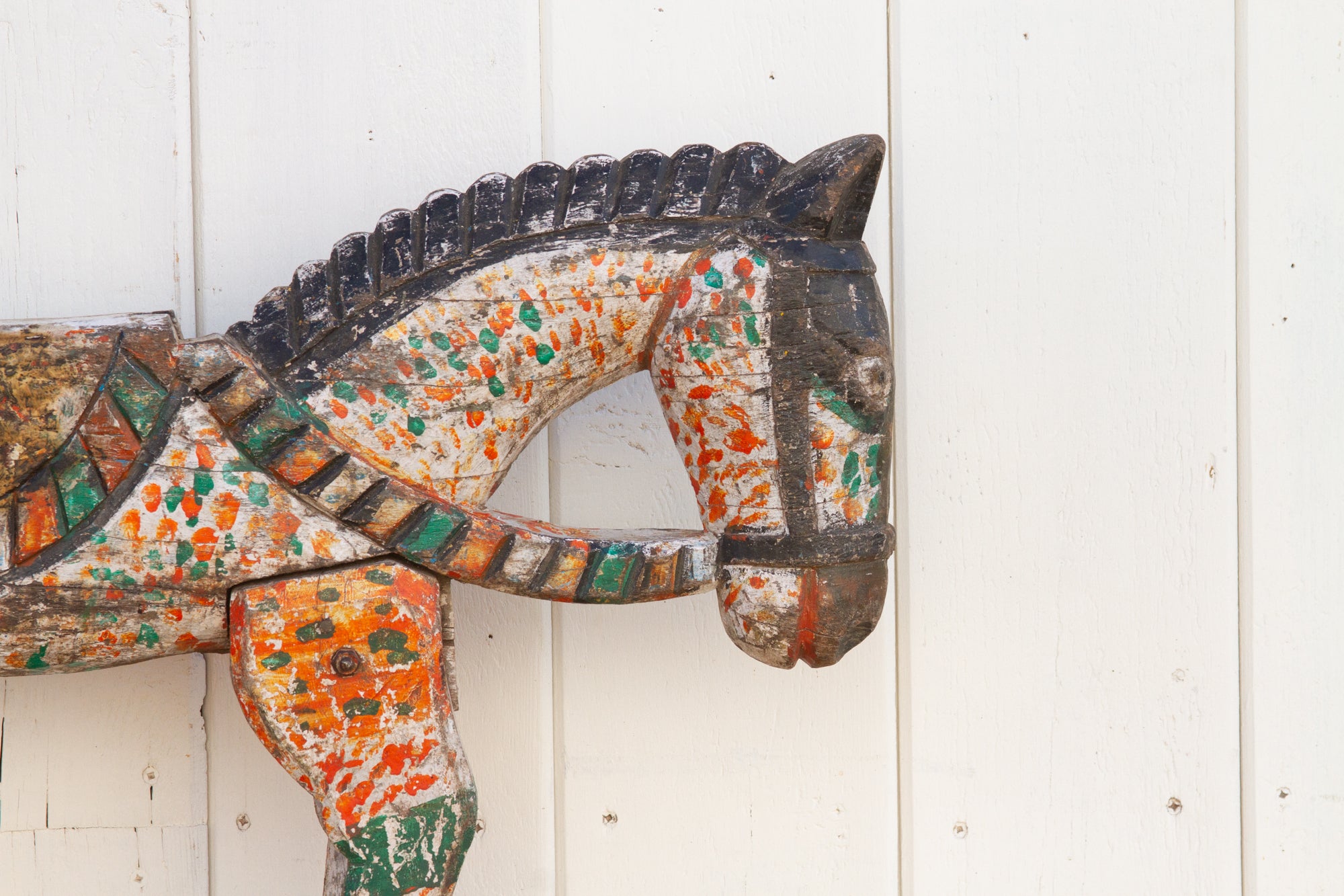 DE-COR | Ispirazione globale, Cavallo indiano antico su cavalletto (commercio)