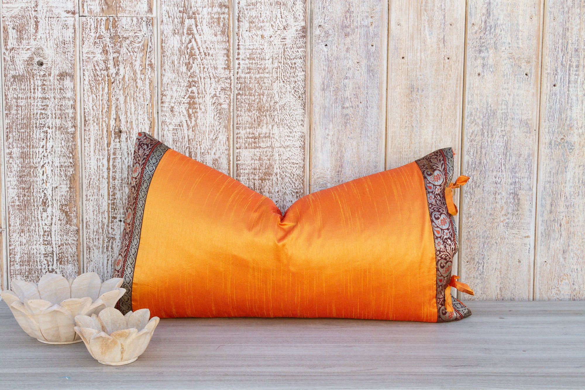 DE-COR | Ispirazione globale, Clementine, grande cuscino di seta indiano festivo per la regina, copricuscino per il lume