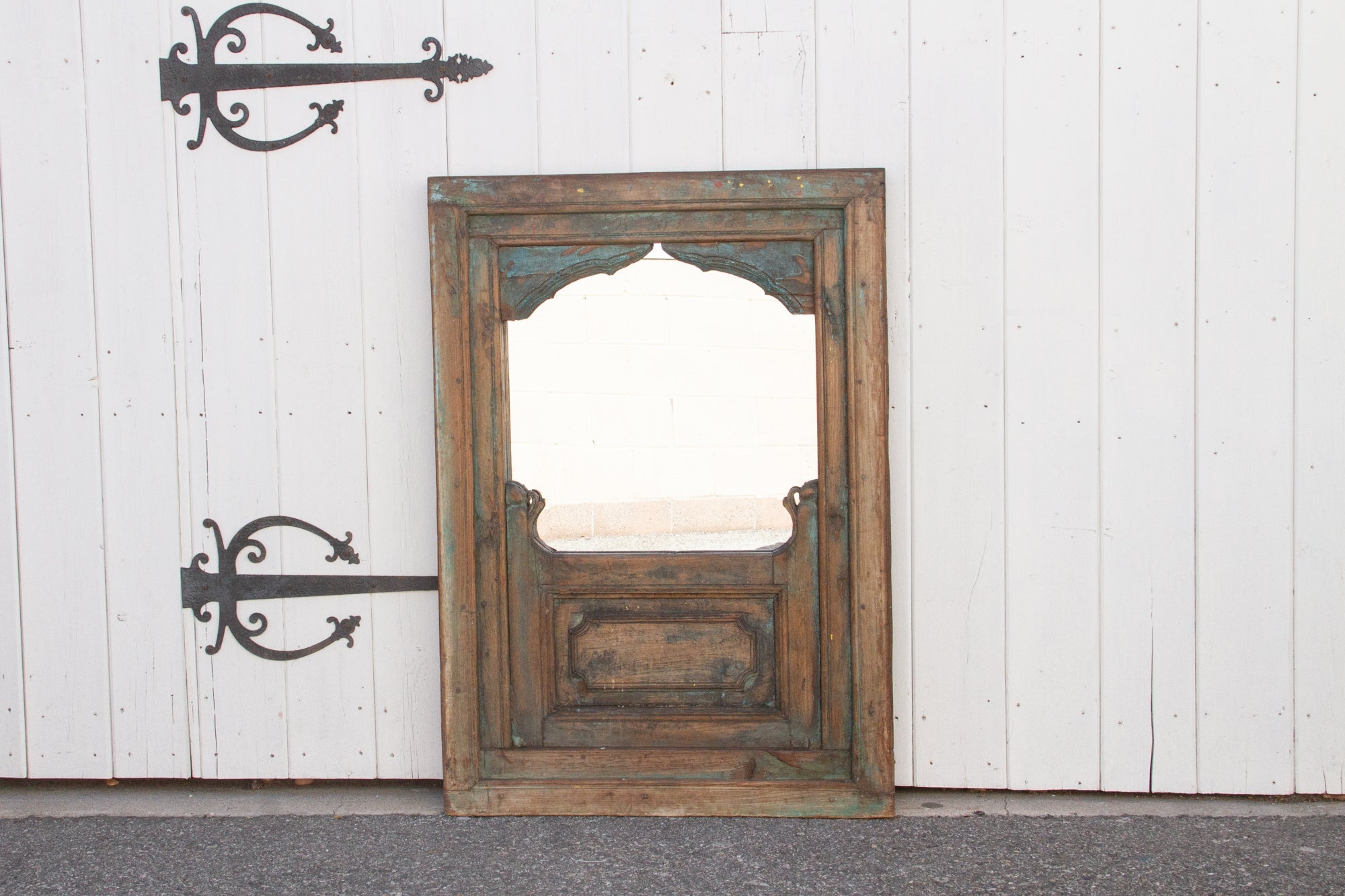 DE-COR | Ispirazione globale, Specchio ad arco in teak indiano del XIX secolo (commercio)